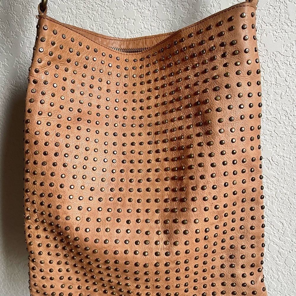 Tan Leather Crossbody Bag with Adjustable Strap - Picture 3 of 4